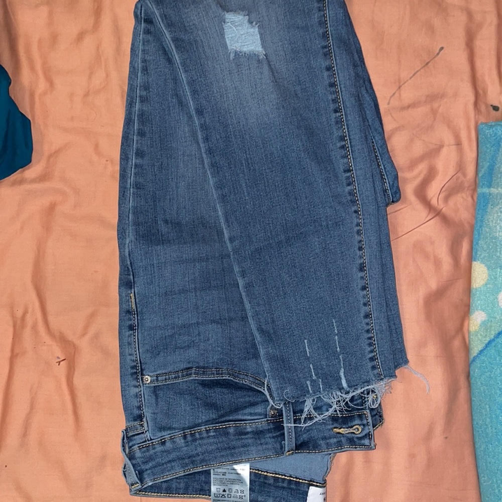 Levi’s mid rise skinny